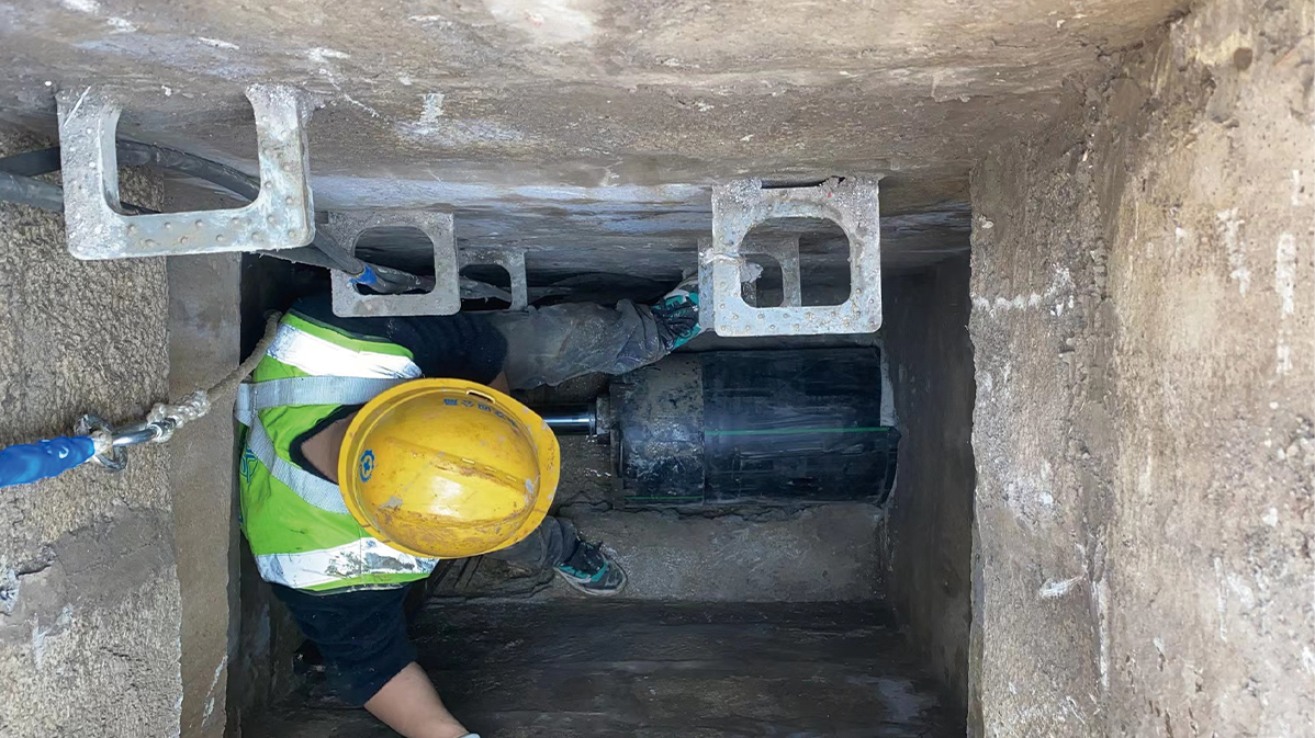 西固HDPE短管内衬法